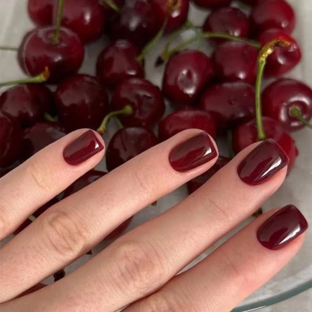 Nail Art Red Wine - 24 قطعة من الأظافر الاصطناعية ذات