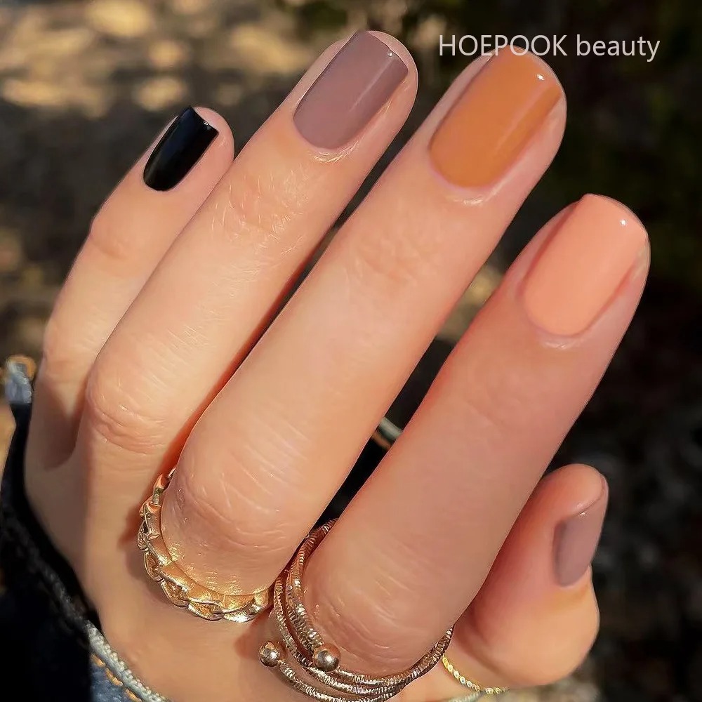 24 قطعة من الأظافر الاصطناعية  - مراجعة Nail Art Red Wine وسعره