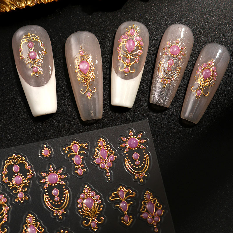 ملصقات أظافر مجوهراتية ثلاثية  - مراجعة Nail Art Gold وسعره