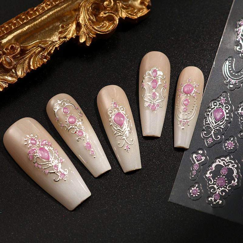 ملصقات أظافر مجوهراتية ثلاثية  - مراجعة Nail Art Gold وسعره