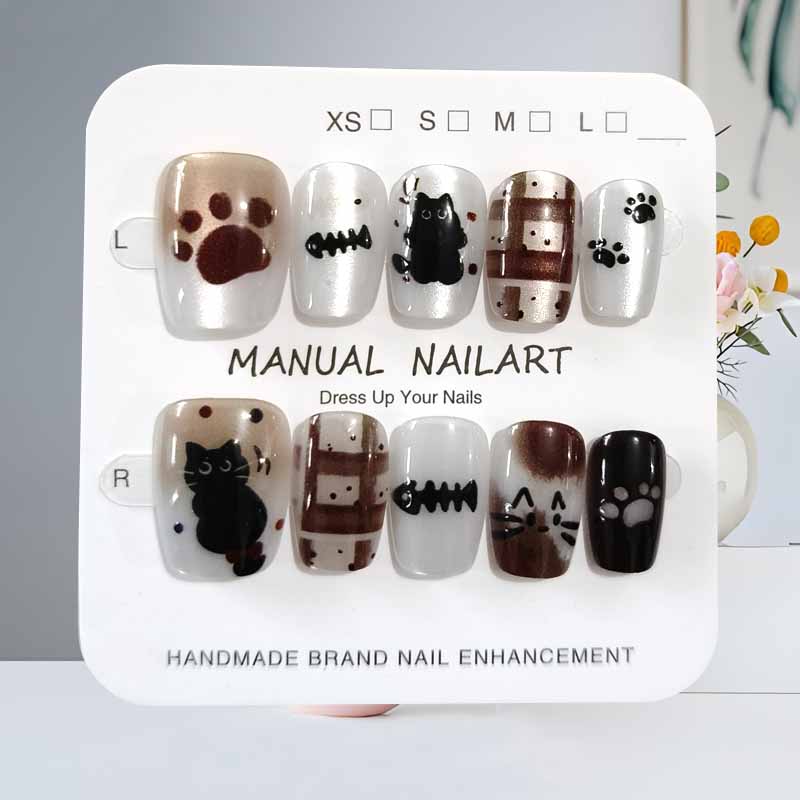 10 قطعة لطيف الكرتون القط الأس - مراجعة Nail Art Eye Cat وسعره